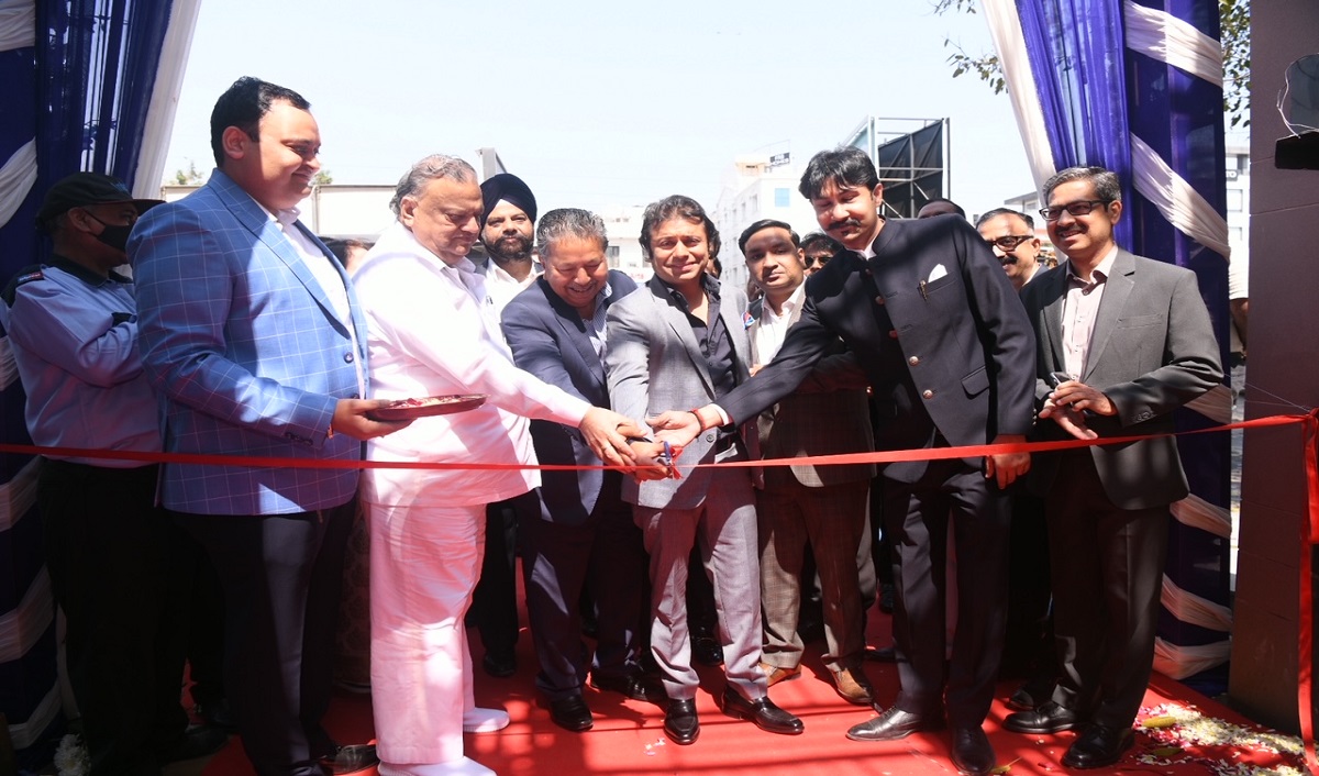 Kajaria Expands Offline Presence, Opens India's Largest Kajaria